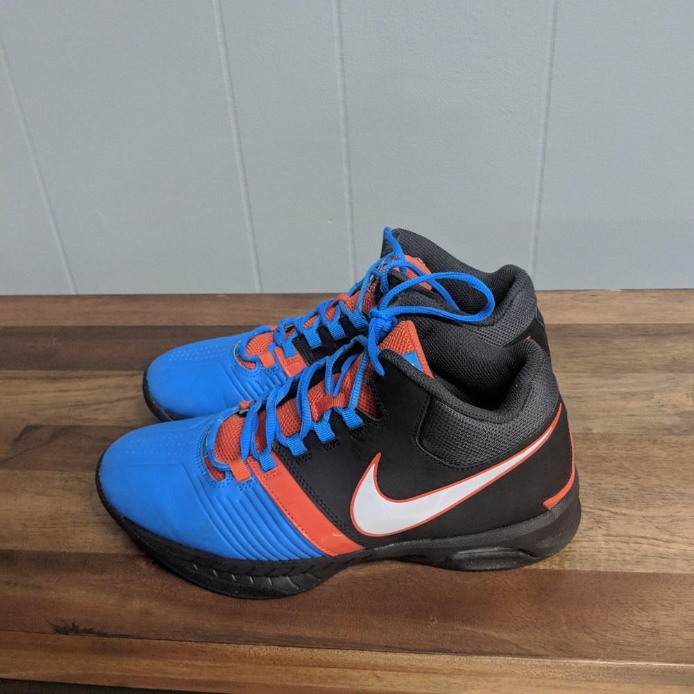 Nike Men sz 9.5